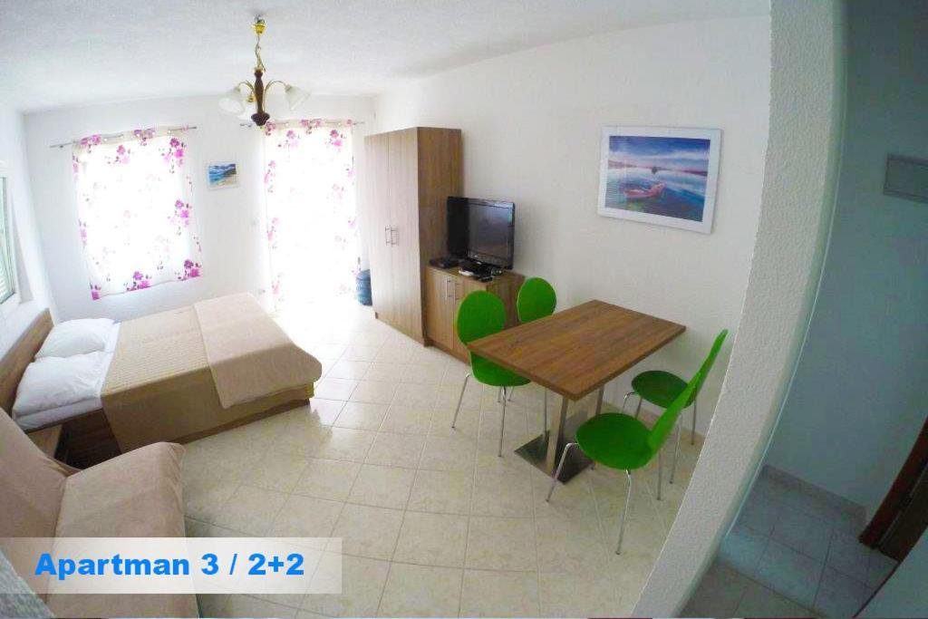 Villa Kristinka Vodice Eksteriør billede